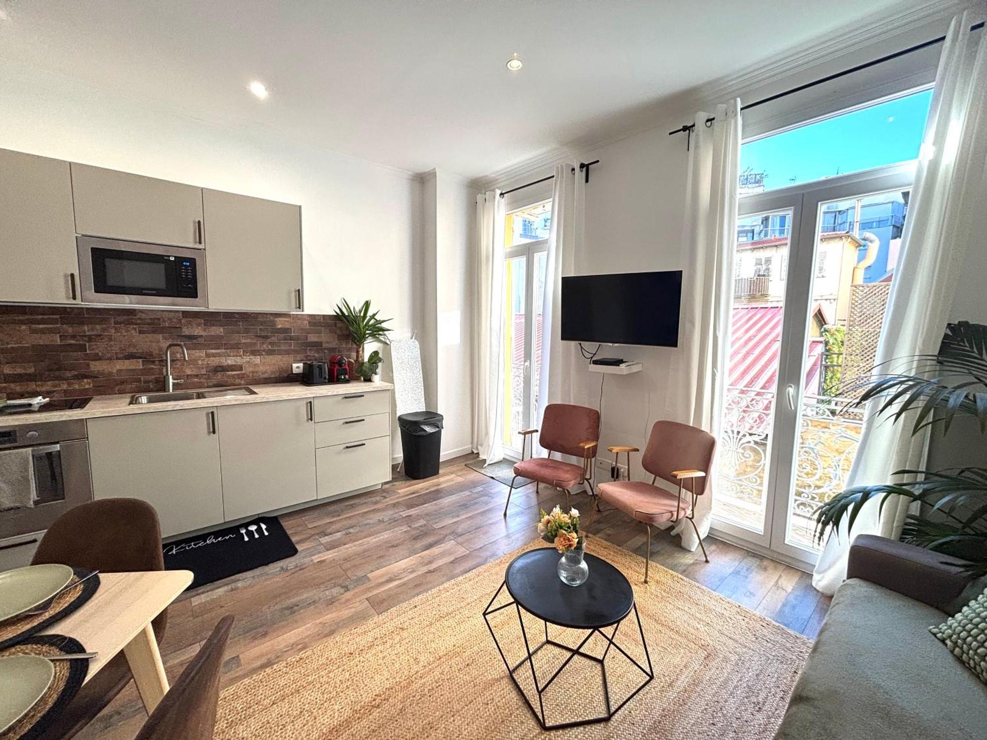 Appartement 2 Pieces Hyper Centre Nice Proche Plage Екстериор снимка